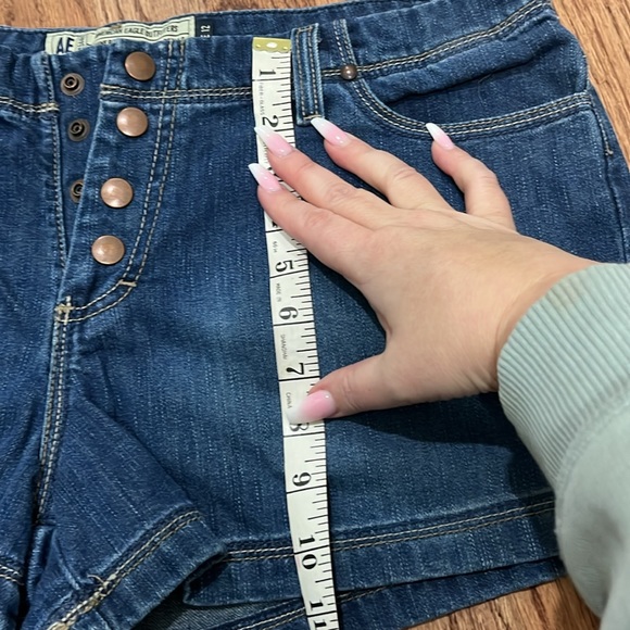 AE button fly jean shorts ❌SOLD❌ - Picture 4 of 5